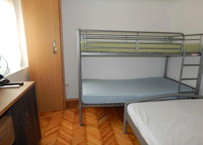 Apartment In 26831
